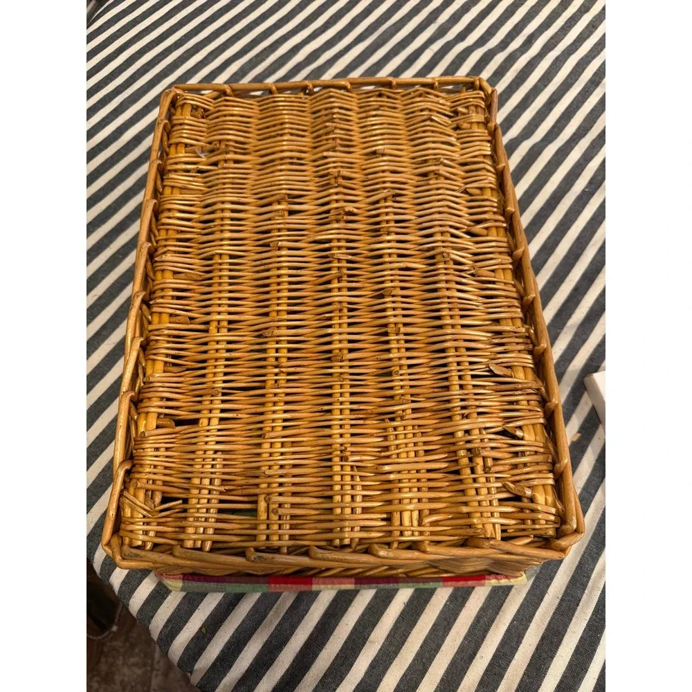 Vintage Style Wicker Storage Basket Multicolor Plaid Fabric Liner Rectangular